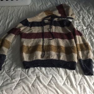 Forever 21 hooded Pull over